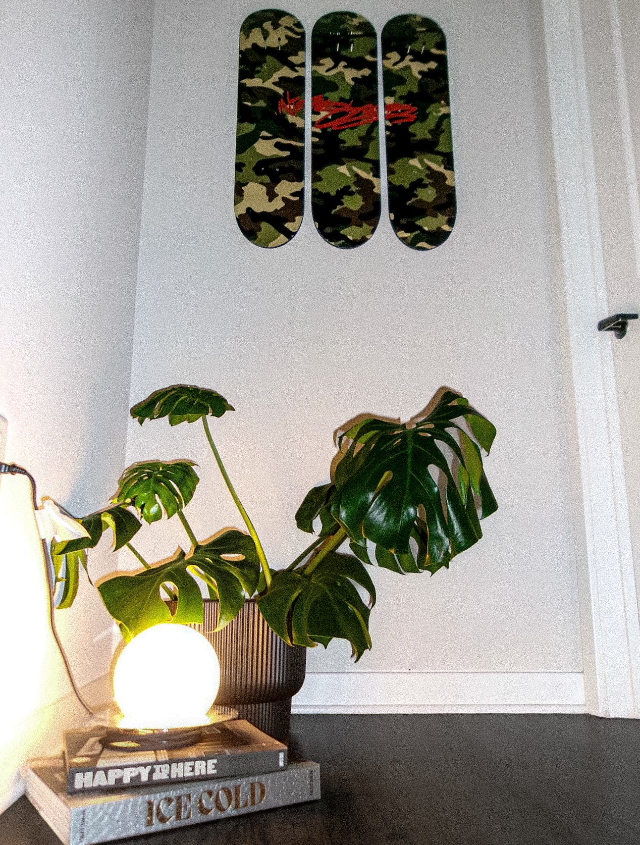 INTER STUDIOS DECK TRIPTYCH